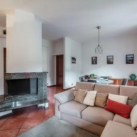 Appartamento Feel @ - By Myhomeincomo