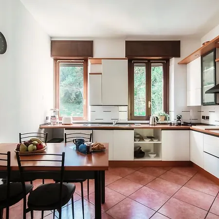 Feel @ - By Myhomeincomo * Como