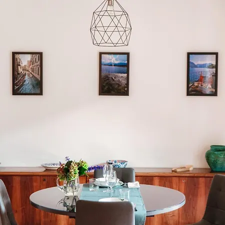 Feel @ - By Myhomeincomo דירה קומו