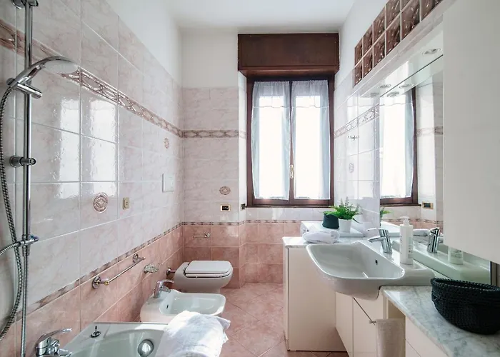 Apartmán Feel @ - By Myhomeincomo Como